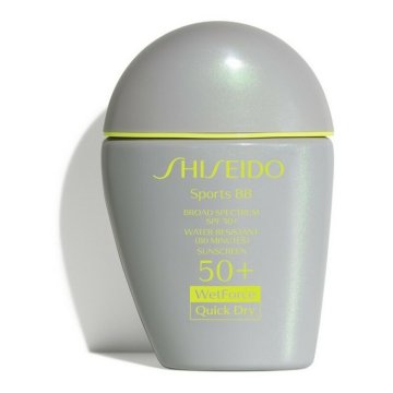 Hydratačný krém s farbou Shiseido Sports BB SPF50+ Stredný odtieň Spf 50 30 L